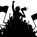 Kerumunan orang dengan bendera, spanduk. Olahraga, massa, penggemar. Demonstrasi, manifestasi, protes, pemogokan, revolusi